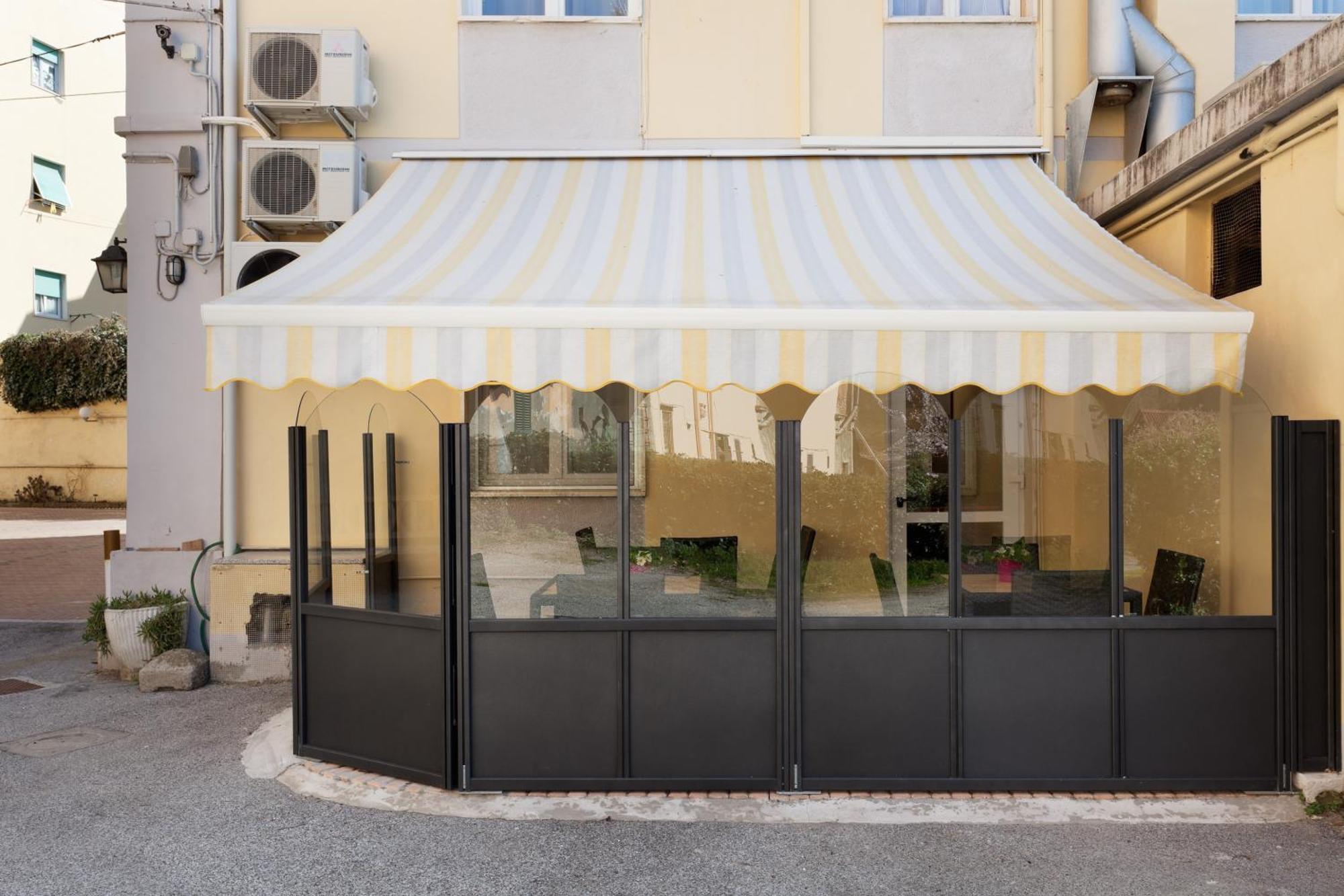 Parking Hotel Giardino Livorno Ngoại thất bức ảnh