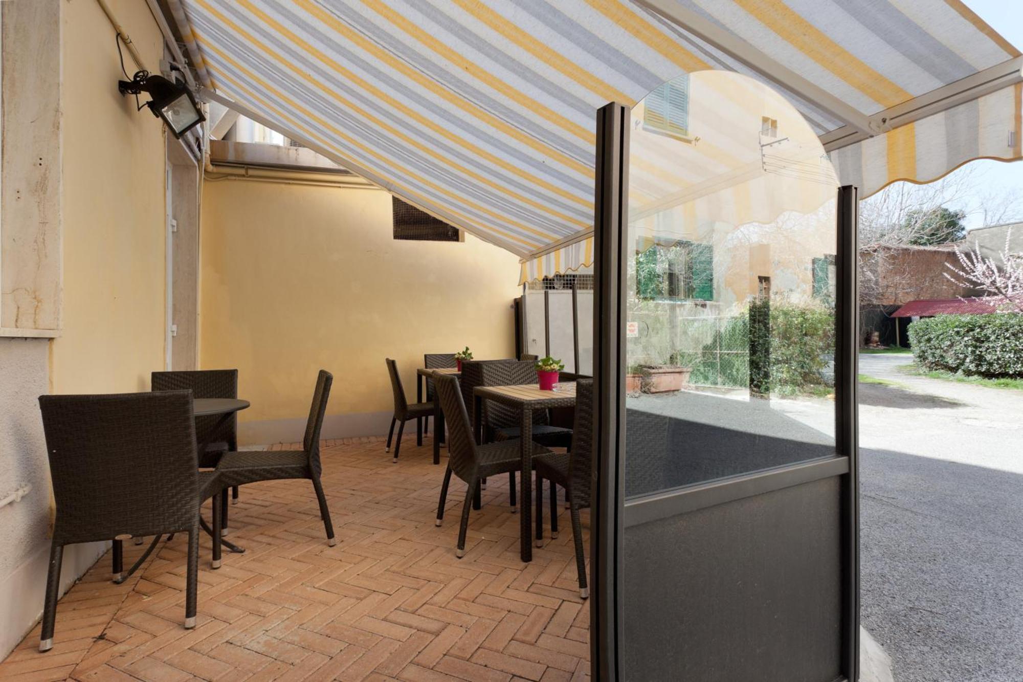 Parking Hotel Giardino Livorno Ngoại thất bức ảnh
