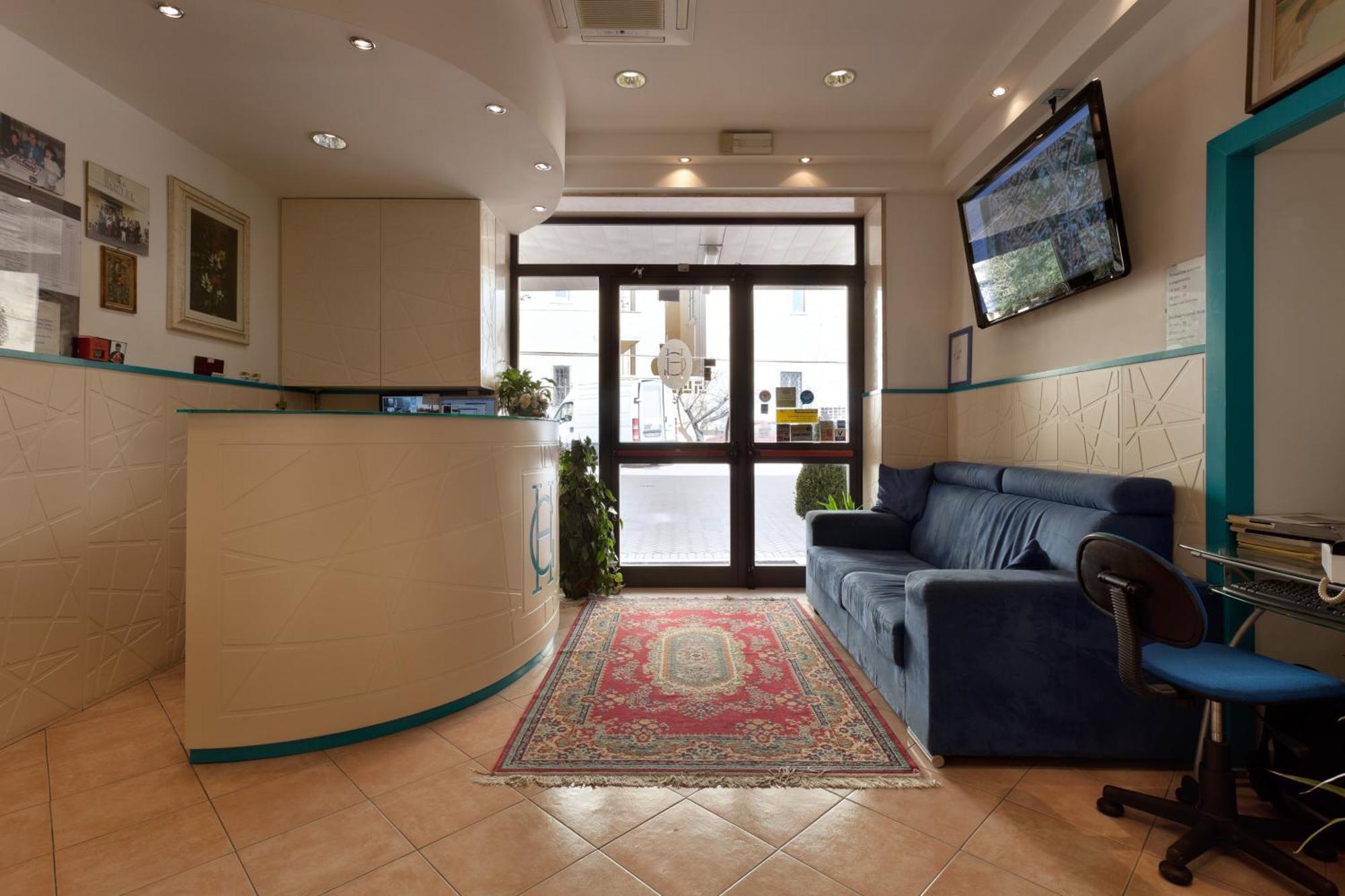 Parking Hotel Giardino Livorno Ngoại thất bức ảnh